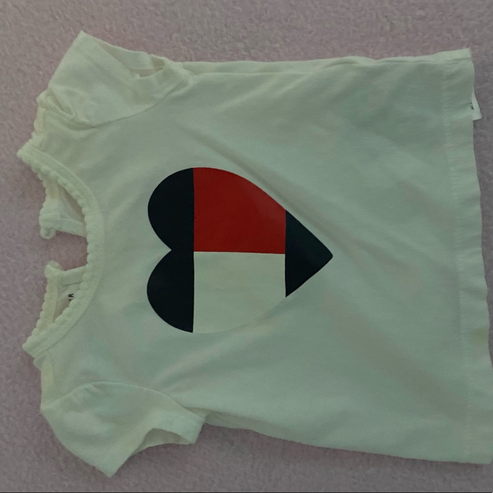 Tommy Hilfiger Matching top and pant set.